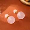 Pendientes de primavera y verano pendientes pequeños y frescos moda simples sensación de alta gama pendientes de dopamina pendientes con sensación de ambiente