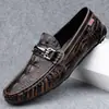 Nuevos Zapatos para Hombre Mocasines de Piel de Cocodrilo Piel Genuina Versátiles Zapatos de Piel Cuatro Estaciones Marca de Alta Gama de Moda Mocasines Casuales para Hombre Uno