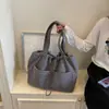 Bolsa Tote de Veludo Liso Cor Sólida Leve com Cordão Estilo Coreano 2026 Verão Grande Capacidade Ombro Mão Bolsa para o Trabalho para Mulheres