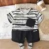 Comercio Exterior 2026 Verano Rayas Algodón Bolsillo Diagonal Ropa Casual de Algodón para Niños Conjunto de Manga Corta para Niños Pequeños 0-5 Años Conjunto de Dos Piezas 3