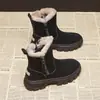 Botas de Neve Femininas 2024 Novo Inverno Algodão Grosso Quente Botas de Cano Curto Casuais Forradas com Lã Botas de Algodão para Exterior Couro Genuíno Cano Alto Sapatos Femininos