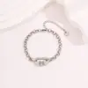 Pulsera de nicho de lujo ligero europea y americana transfronteriza para mujer, no se decolora, estilo Pandora vintage, alto valor estético, pulsera cubana con incrustaciones de diamantes
