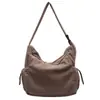 Bolsa de Veludo Cotelê de Grande Capacidade Estilo Coreano para Mulheres Outono e Inverno Nova Moda Cor Pura Bolsa Tote Retrô Bolsa Transversal Casual Literária