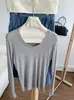 Camiseta base de gola U, amigável à pele, feita de mistura de Lyocell Tencel e seda de amoreira, para outono e inverno, pode ser usada como camada interna ou externa, top tipo camiseta slim