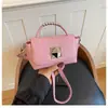 Bolso Pequeño Cuadrado Minimalista Elegante de Gama Alta Transfronterizo Bolso de Hombro de Moda Nueva Primavera 2026 Bolso Casual de Alto Valor para Mujer