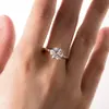 Anillo Redondo Grande de Moissanita en Plata S925 con Piedras Laterales en Forma de Lágrima Incrustadas en Oro, un Artículo Popular en Ebay para Mujeres
