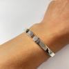 Pulsera Seiko de diseño original transfronterizo, con textura industrial pesada europea y americana, pulsera de apertura simple, pulsera de alta gama sin color.