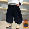 Jeans de Pana para Niños Otoño/Invierno con Forro de Terciopelo, Estampado de Osito, Novedad Invierno 2026, Pantalones de Pierna Ancha Elegantes para Niños