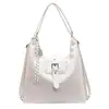 Bolsa de Ombro de Couro Macio Grande Capacidade para o Dia a Dia em Tecido Feminina 2025 Nova Estilo Retrô Stylist Bolsa de Axila Bolsa Tote Mochila