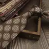 Gravata Masculina Cor Café Retrô Amarrada à Mão Britânica 8cm Formal Negócios Casamento Presente para Noivo Caixa Tendência