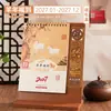 Calendário de Mesa de Madeira Estilo Tendência Nacional 2027 Calendário com Ilustração Exquisite para Mesa de Escritório Ornamento de Mesa Calendário de Mesa Personalizado Presente Empresarial