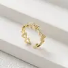 Novos Anéis Pequenos de Cubo de Açúcar com um Toque de Luxo de Nicho, Atacado de Joias Transfronteiriço, Acessórios de Zircônia Diretamente do Fabricante