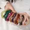 Pulseira Aberta Ondulada de Acrílico Dopamina Europeia e Americana Moda Versátil Pulseira de Temperamento Simples Pulseira de Alto Padrão para Mulheres
