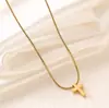 Nuevo Collar de Acero Inoxidable de Lujo con Madreperla y Circonita con Goteo de Aceite para Mujer, Acero de Titanio Versátil y de Nicho Dorado de 18K que No se Desvanece
