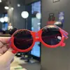 Gafas de sol lindas para niños y niñas, estilo de dibujos animados divertidos, gafas de sol adorables para niños, sombrilla Nezha