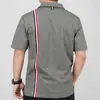 Nueva Camisa Polo Tb de Estilo Veraniego 2026 para Hombre con Decoración de Cinta Roja, Blanca y Azul, Camiseta Suelta de Manga Corta Estilo Universitario