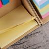 Caja Cuadrada Esmerilada para Notas Post-It Se Puede Imprimir con Logotipo, Varias Cajas Cuadradas Estéreo para Notas, Notas Adhesivas para Mascotas
