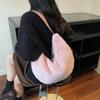 Bolso de Felpa para Axila Otoño e Invierno para Mujer 2025 Nuevo Bolso Casual de Hombro Cruzado Bolso de Felpa Casual para Viajes Cotidianos Bolso de Empanada
