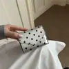 Billetera pequeña de estilo coreano, moderna y dulce, para mujer, con tacto de alta calidad, tamaño mini, elegante, a la moda y bolso de mano versátil.