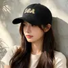 Gorra de Béisbol Bordada de Marca Moderna Estilo Coreano Circunferencia de Cabeza Grande Protección Solar para Exteriores Adelgazante para la Cara Gorra de Pico Unisex Versátil Gorra de Protección Solar