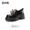 ZHR Sapatos Baixos Femininos Estilo Britânico Retrô Boca Profunda Novo Estilo Outono 2026 Temperamento Estilo Retrô Versátil para o Dia a Dia Mocassins