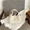 Bolsa de Ombro Único Transversal Nova Moda de Verão Bolsa de Mão com Design de Nicho Bolsa Tote Tecida de Grande Capacidade Cesta de Frutas