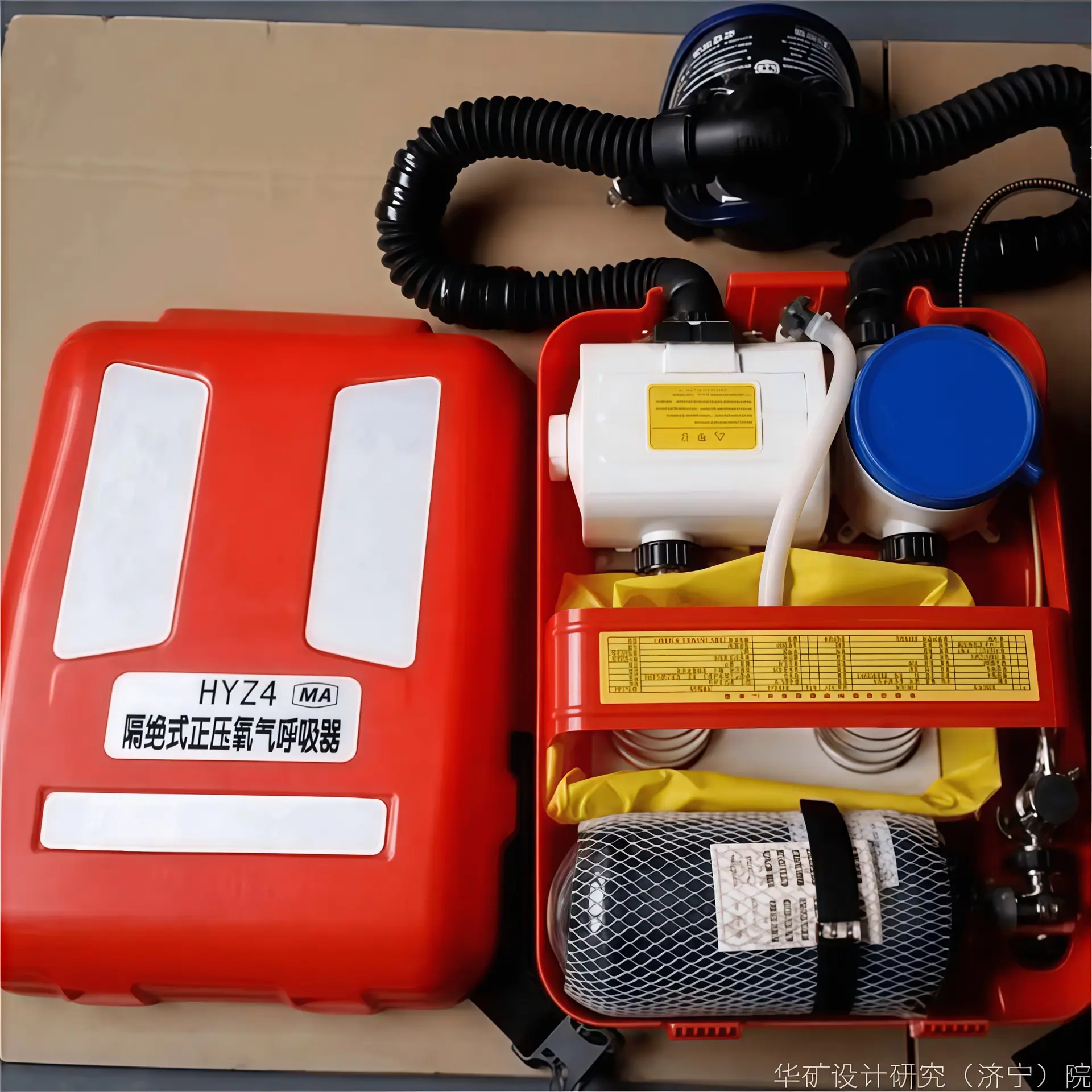 正压呼吸器隔绝式06.jpg