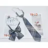 En stock de fábrica Corbata de moño a cuadros para niñas Corbata de moño gratis Estilo Universitario Japonés Corbata de Uniforme JK Traje de Corbata de moño