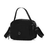 Bolsa de ombro de grande capacidade na cor sólida, nova bolsa transversal da moda estilo coreano 2026, bolsa tote esportiva simples e casual de nylon para mulheres