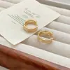 Brincos Foscos de Alta Qualidade para Mulheres, Foscos, Exquisitos, Luxo Leve, Elegantes, Versáteis, Argolas/Tarraxas Personalizadas, Joias de Orelha Estilo Ins, Modernos
