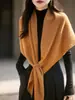 Chal grande 100% lana australiana pura para mujer, suave y cálido para otoño e invierno, se puede usar como capa, tiene un tacto de alta gama, bufanda de doble uso, capa tejida