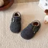 Outono 2026 Novos Sapatos Birkenstock Meninas Plus Veludo Quente Estilo Floresta Tendência Retrô Sapatos Moda Versátil Sapatos de Algodão para Crianças