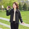 Mom de mediana edad Ropa de otoño Abrigo de lana Elegante para mujer Ropa para mujeres de mediana edad y mayores Solapa Ropa de primavera y otoño Top corto de lana
