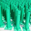 Fabricante de Postes de Guarda-Corpo Ondulados Fornecimento de Placa de Base Galvanizada Acessórios para Instalação de Segurança Anticolisão Painéis de Guarda-Corpo com Pintura Eletrostática Venda por Atacado