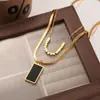 Collar de Acero de Titanio Diez Cuadrados Marca Negra Doble Capa Superpuesta Cadena para Clavícula Elegante de Moda Cadena de Collar para Mujer Cadena de Lana Cuadrado Largo