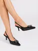 Novedades de Primavera: Elegantes Zapatos de Tacón Alto de Punta, Sandalias de Tacón de Aguja de Moda de Lujo Ligero con Punta Cerrada y Espalda Descubierta para Mujer, Nuevos Productos de Comercio Exterior Transfronterizo