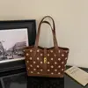 Bolso de lunares de gran capacidad para mujer, nuevo bolso tote casual y moderno, bolso de hombro de axila retro de nicho
