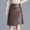 Saia de couro irregular em linha A, saia midi justa ao corpo para mulheres, nova saia lápis casual de cintura alta emagrecedora para outono e inverno de 2026
