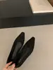 Zapatos planos retro de ante con plataforma para mujer, nuevos mocasines de estilo francés para otoño e invierno 2025, de suela blanda y punta cuadrada para el trabajo