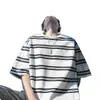 Camiseta de Verano Nueva Estilo Retro Americano a Rayas de Manga Corta para Hombres Adolescentes, Camiseta Holgada con Bloques de Color y Puntada de Contraste