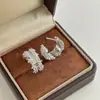 Brincos de Prata 925 com Pino de Prata Zircônia Brilhante em Forma de C para Mulheres Versáteis Luxo Leve Temperamento de Alta Qualidade Acessórios de Orelha Populares