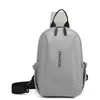 Bolso de Pecho Multifuncional para Hombre Gran Capacidad Simple Ligero Bolso de Hombro Película de Cuero Casual Versátil para Viajes Diarios Bolso Cruzado Venta al por Mayor