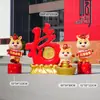 Escultura de Fibra de Vidrio Mascota Año del Caballo de Caricatura para Año Nuevo 2026 Adorno que Trae Fortuna para Centro Comercial, Jardín, Reunión Anual, Decoración Exterior