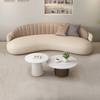 Sofá Silla de Arte de Cuero Curvado de Lujo Ligero Combinación de Mesa de Centro Sala de Estar Salón de Belleza Traje Área de Descanso Sofá Vestíbulo de Hotel