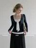 Camiseta de manga larga AUDIST azul marino de dos piezas falsas con lunares y lazo para mujer, top de otoño ajustado que ilumina el cutis