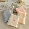 Ropa Interior Femenina Casual de Color Puro Algodón Puro con Refuerzo en la Entrepierna Cintura Alta Control de Abdomen Algodón de Fibra Larga de Xinjiang 60 Hilos