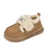 Sapatos Infantis de Algodão 2026 Outono/Inverno Novo Estilo para Crianças Maiores Sapatos de Couro Quentes com Forro de Lã Mocassins Antiderrapantes de Princesa para Meninas com Forro de Lã
