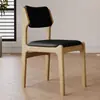 Cadeira de Jantar Moderna Nórdica em Madeira Maciça Cadeira com Encosto Estofado Banqueta para Sala de Jantar em Casa Cadeira Confortável Casual Cadeira de Escritório Cadeira para Sala de Estudo