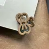 Pinza Geométrica Mate de Tamaño Mediano Transfronteriza con un Toque de Alta Gama, Pinza de Tiburón para Mujer, Pasador, Accesorio para el Cabello