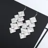 Pendientes Largos de Metal Exagerados Estilo Europeo y Americano, Gancho de Oreja con Borla de Moda, Elementos Populares de Influencers, Varios Accesorios para Orejas